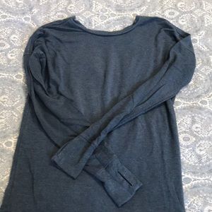 ATHLETA super soft, light Yoga sweatshirt.